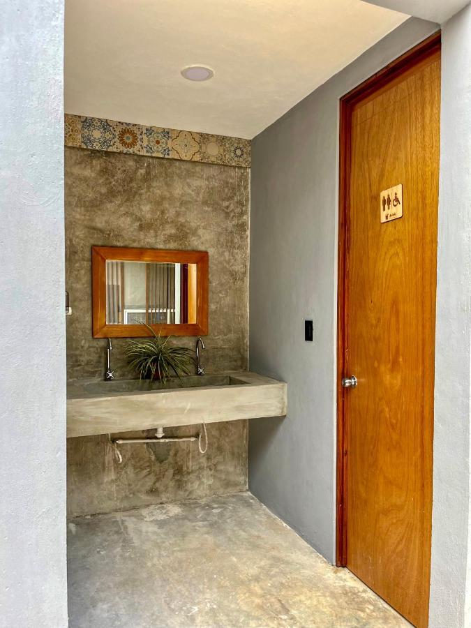Ariche Valladolid Hotel & Hostal מראה חיצוני תמונה