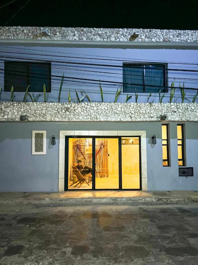 Ariche Valladolid Hotel & Hostal מראה חיצוני תמונה