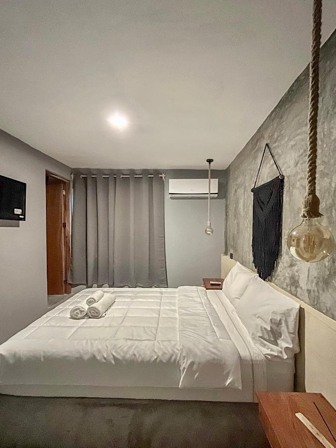 Ariche Valladolid Hotel & Hostal מראה חיצוני תמונה