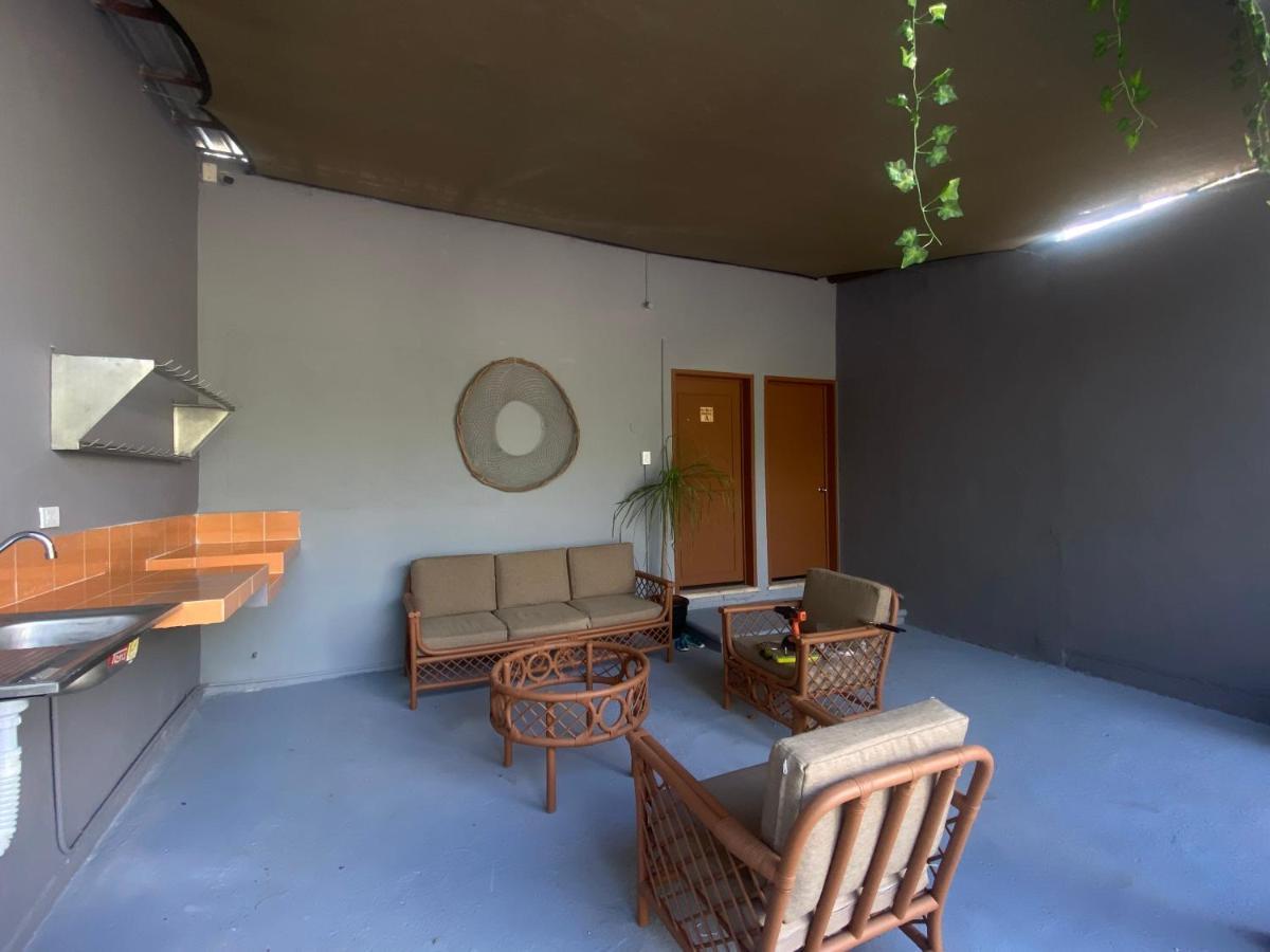 Ariche Valladolid Hotel & Hostal מראה חיצוני תמונה