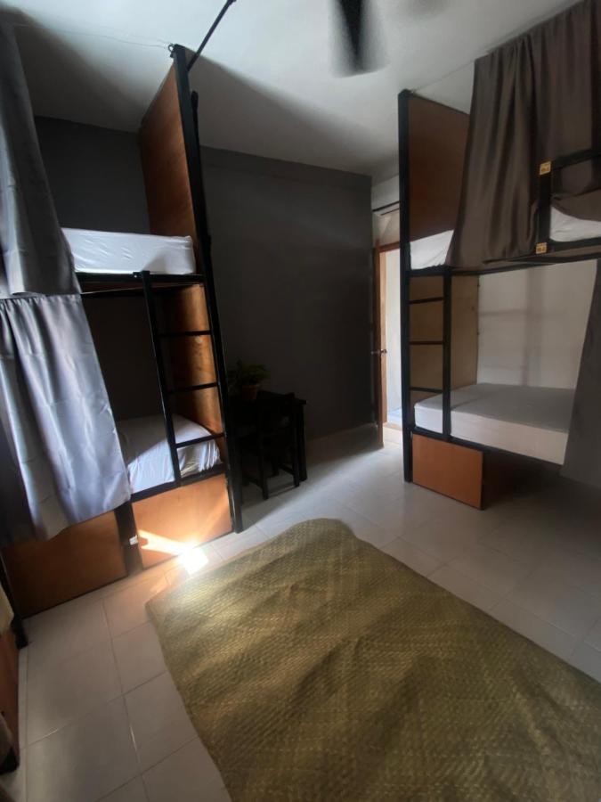 Ariche Valladolid Hotel & Hostal מראה חיצוני תמונה