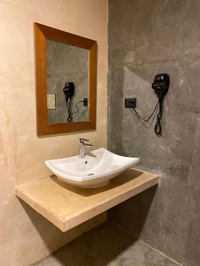 Ariche Valladolid Hotel & Hostal מראה חיצוני תמונה